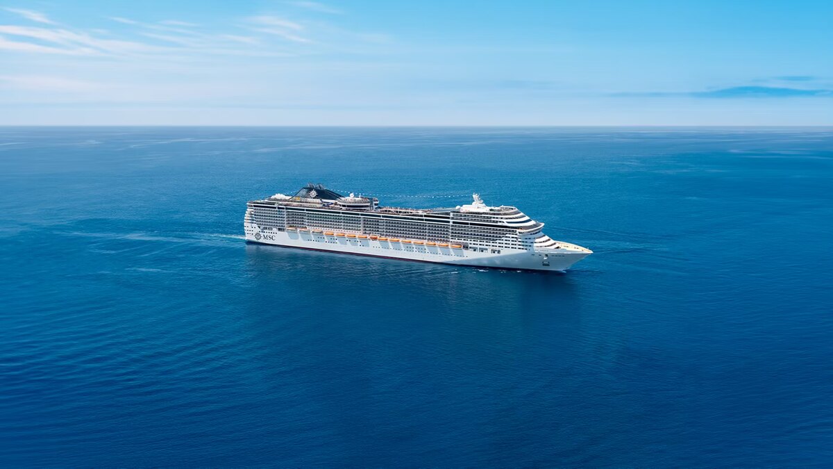 MSC Divina